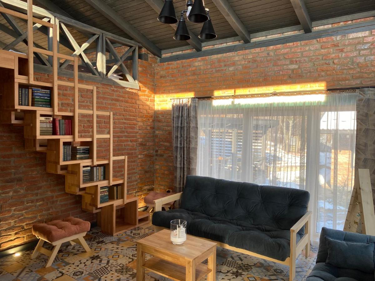 Verkhniy Koropets Brickwood 빌라 외부 사진