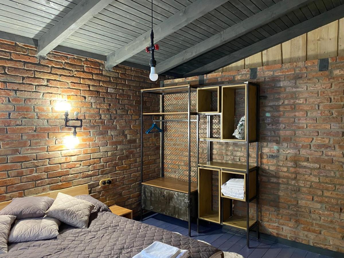 Verkhniy Koropets Brickwood 빌라 외부 사진
